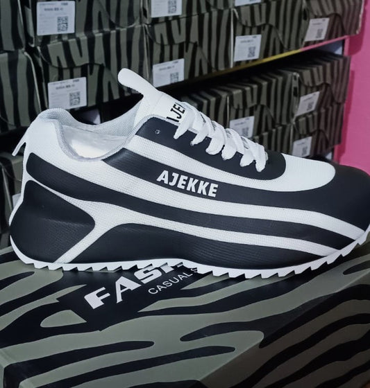 High-grade Casual Shoes Ultra-thin Soft Bottom Outdoor Hiking Hiking Shoes